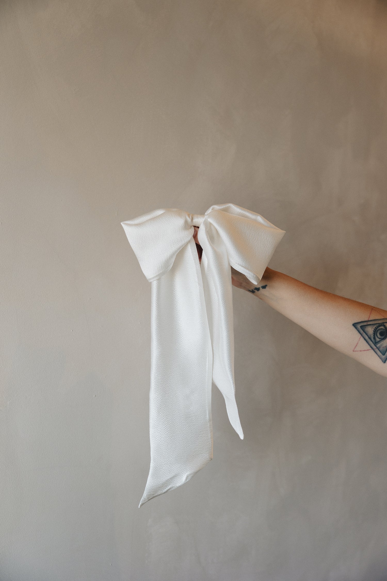 Margaux silk bow