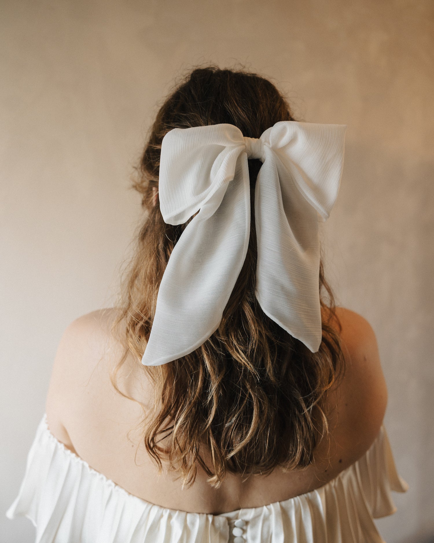 Crinkle chiffon bow